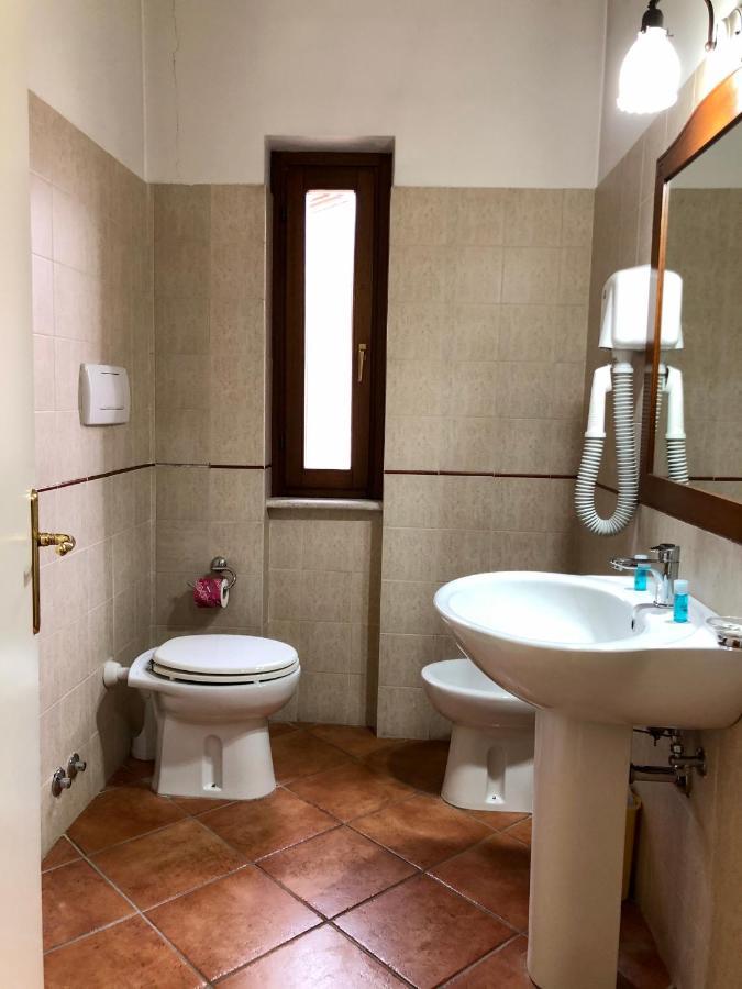 Mingone Hotel Ristorante Isola di Liri Buitenkant foto